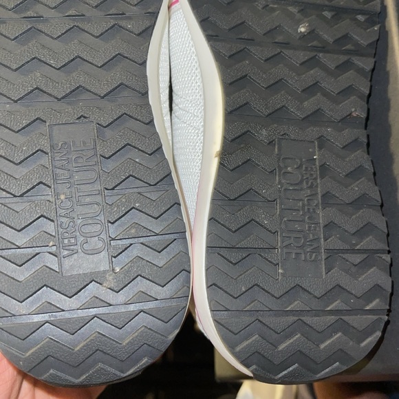 Versace Sneakers - Picture 6 of 9